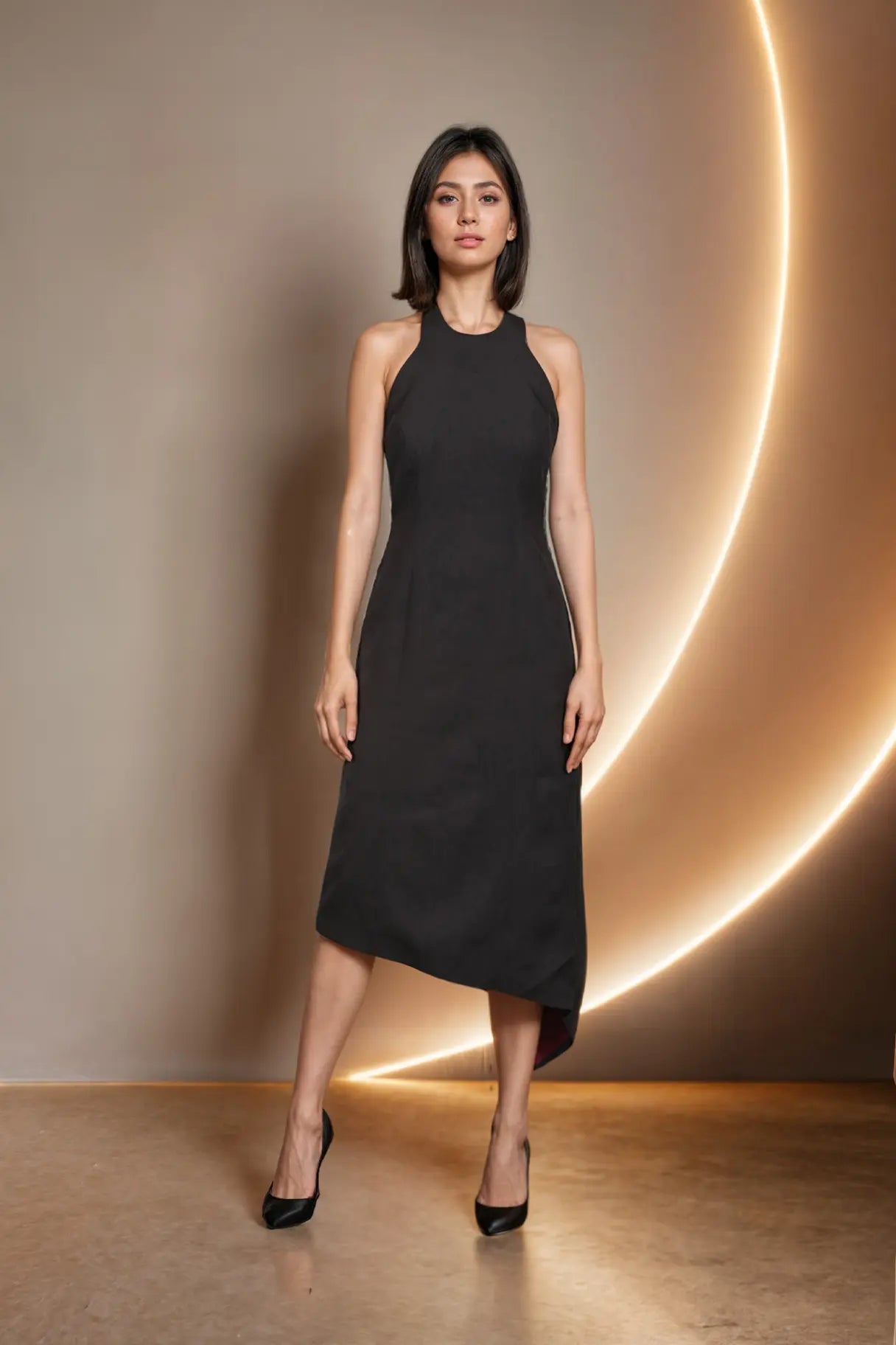 Black Backless Gown | Best Party Wear Dress | Women Wear Fawn24 Black Backless Gown | Best Party Wear Dress | Women Wear Fawn24