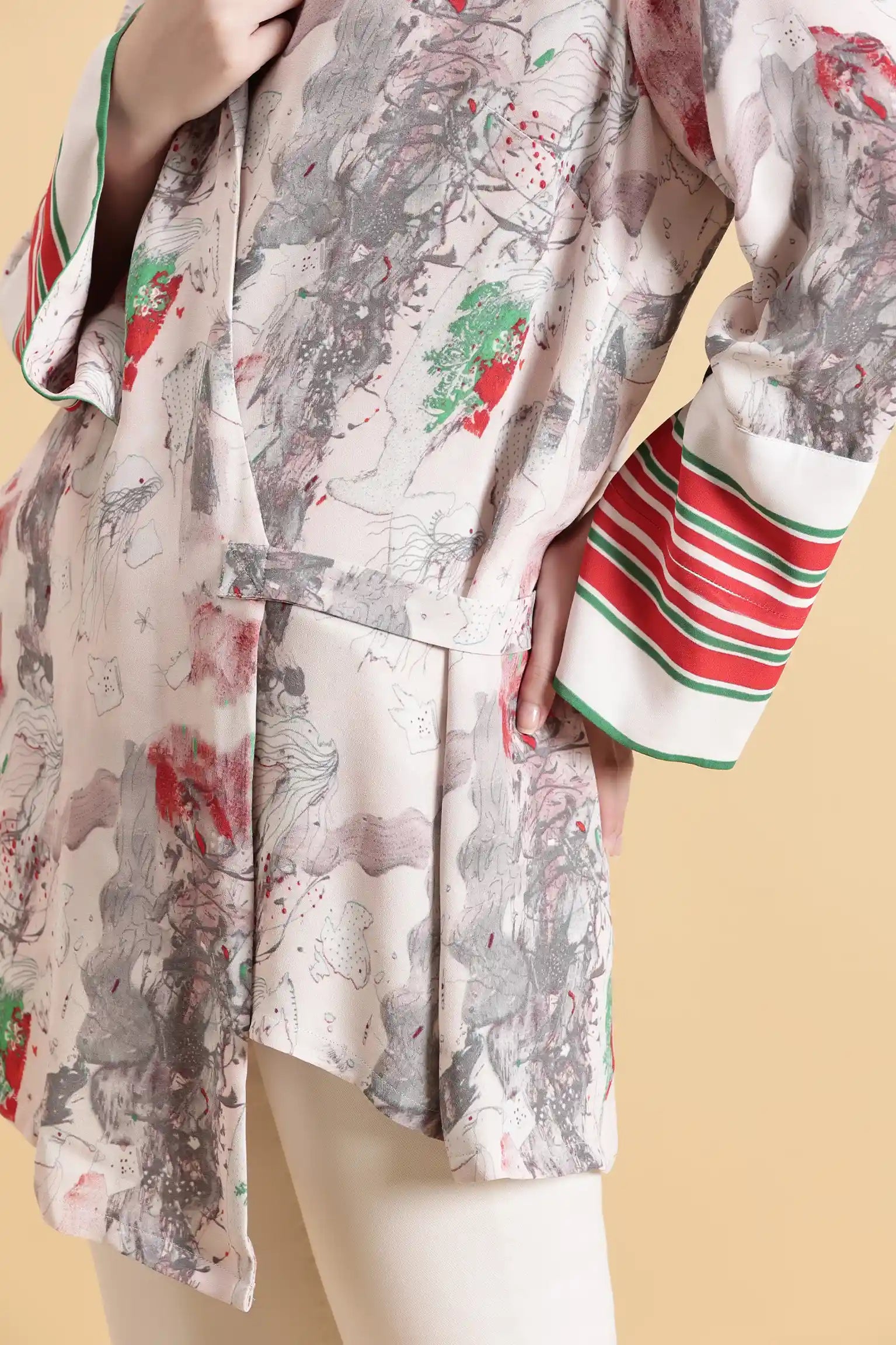 resort womens clothes
