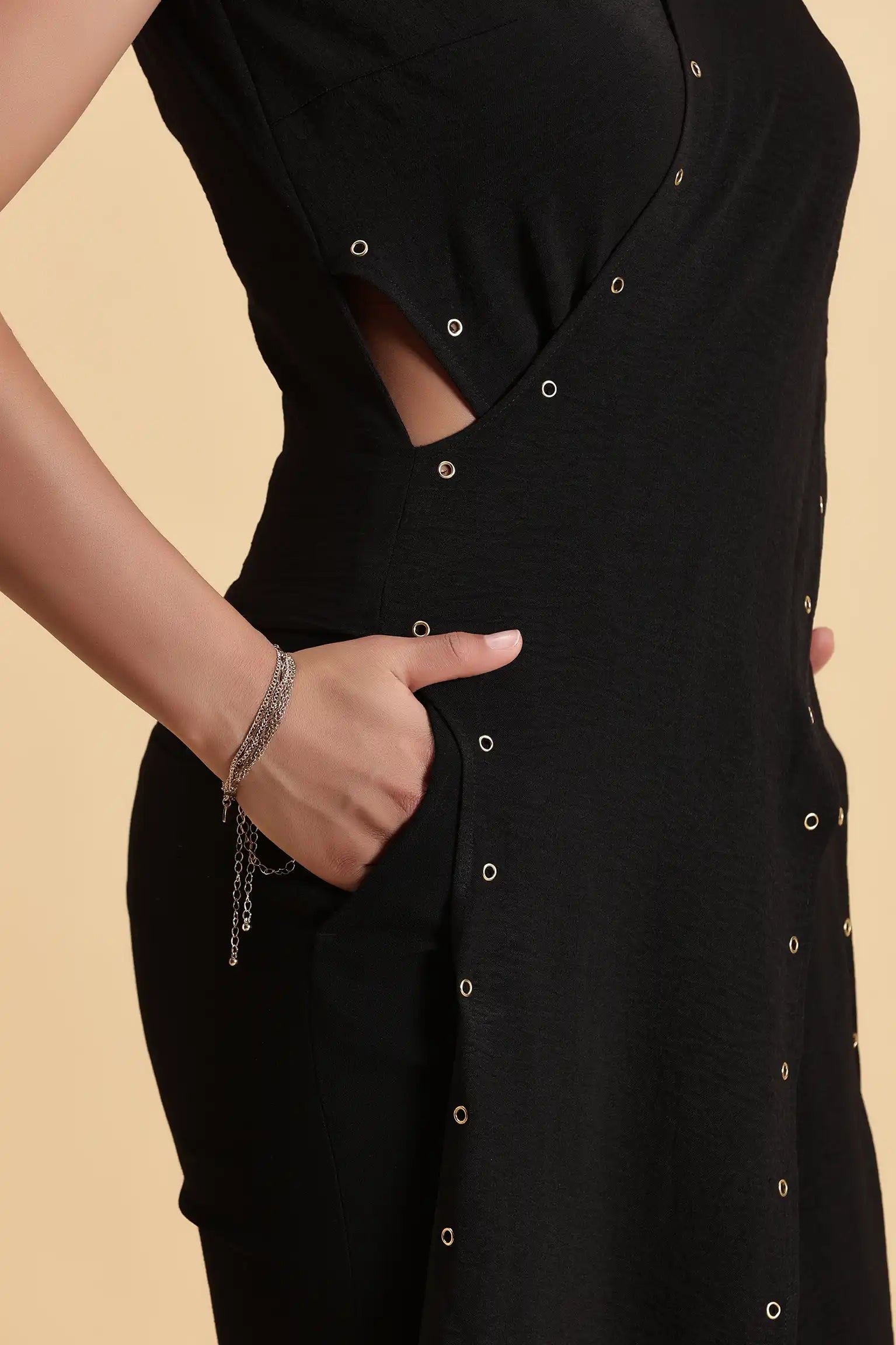 elegant evening wear
