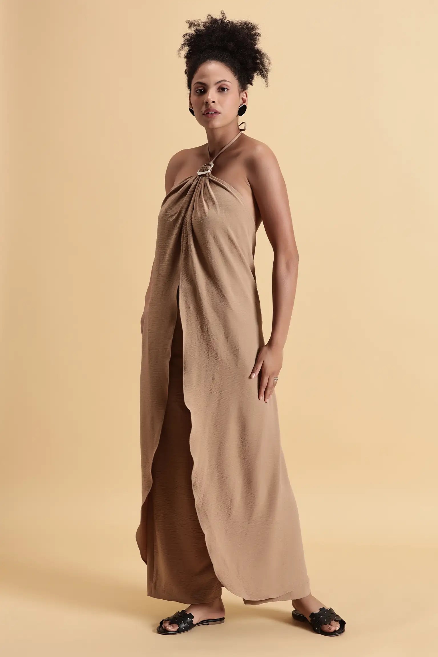 clothes for resort
