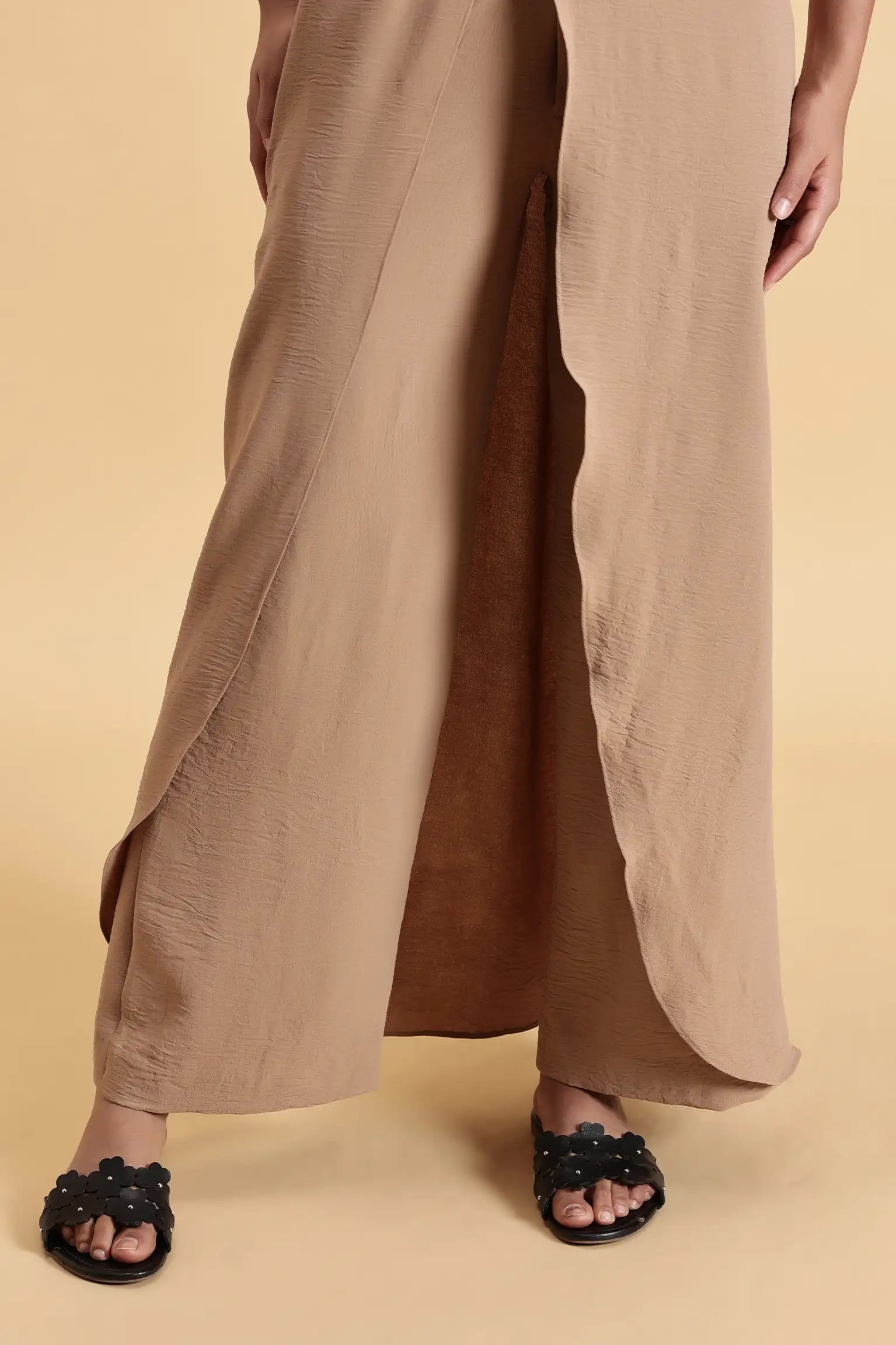 clothes for resort
