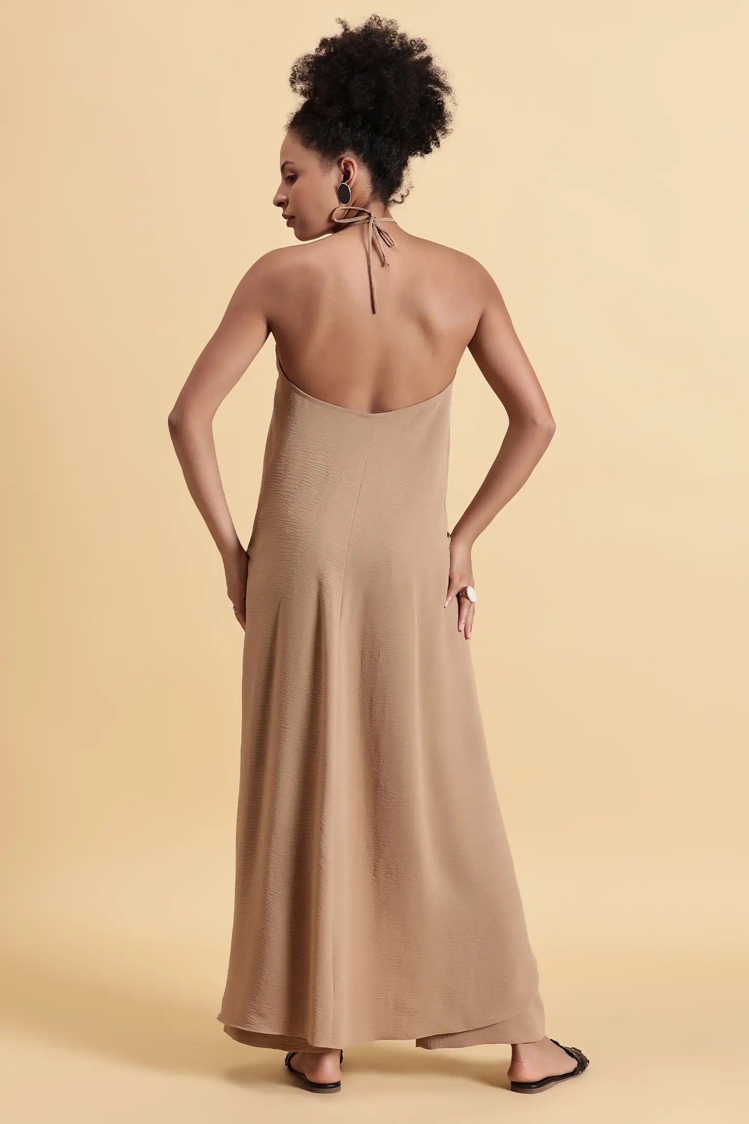 clothes for resort
