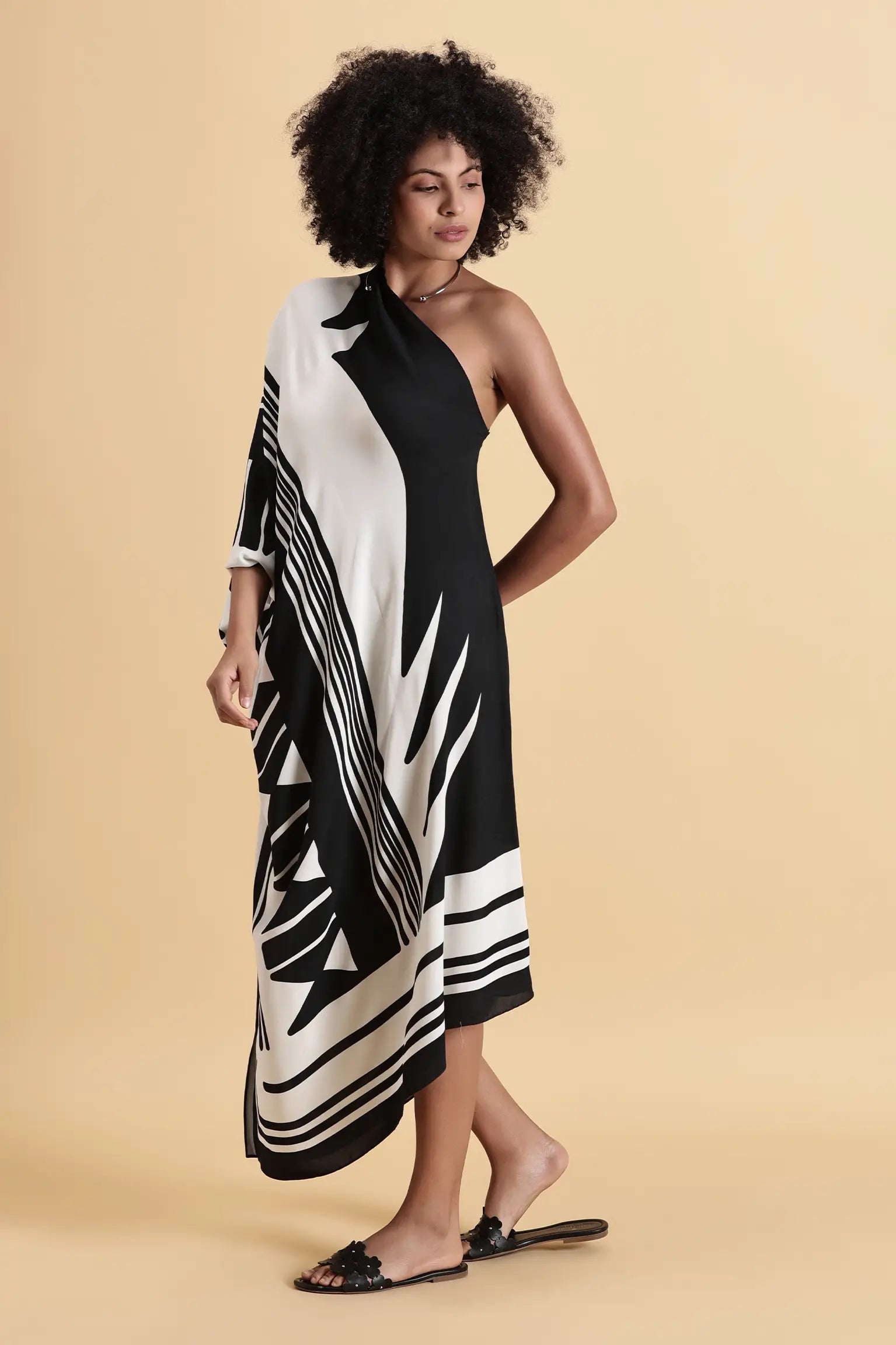 resort womens clothes
