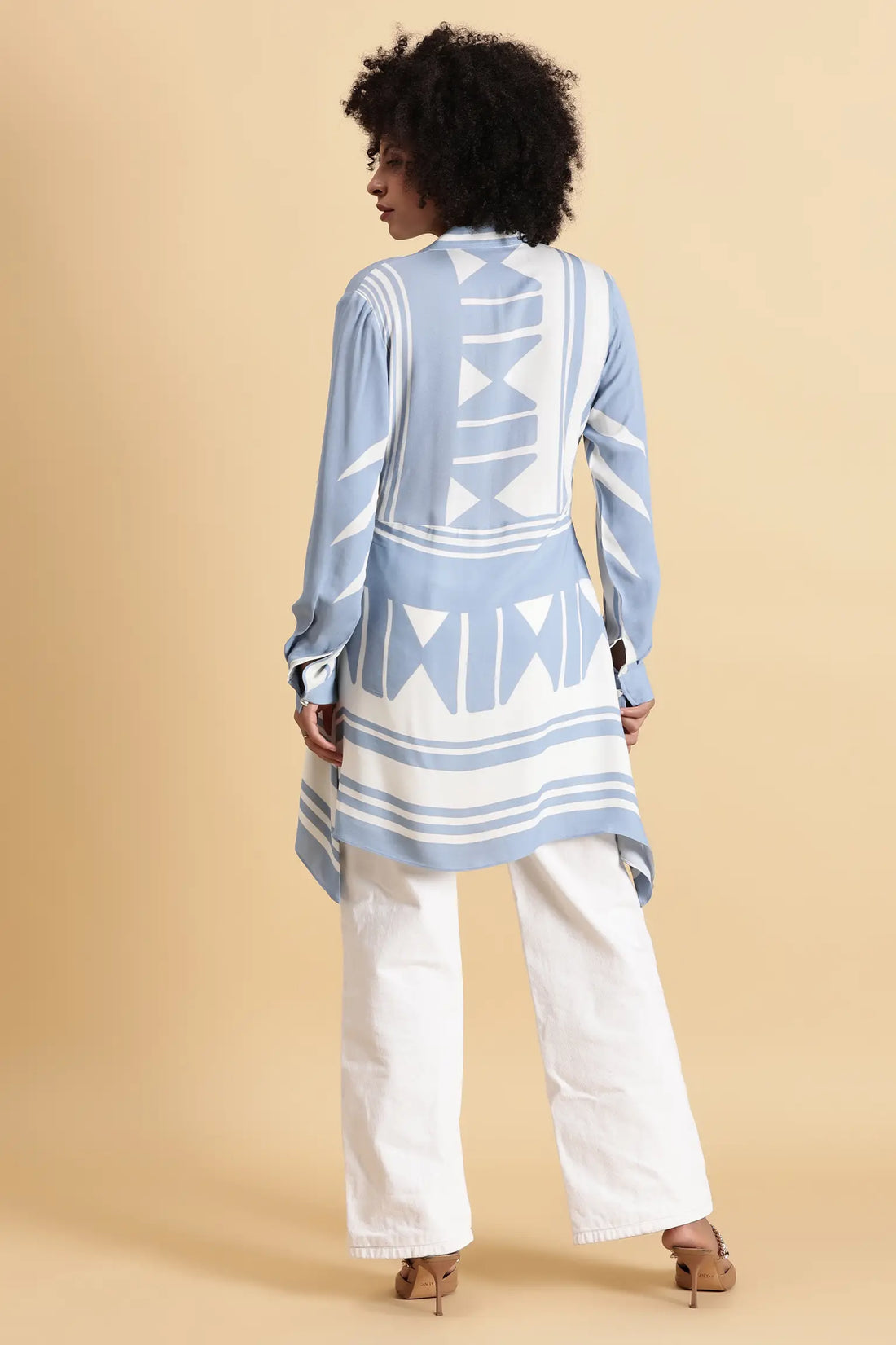 clothes for resort
